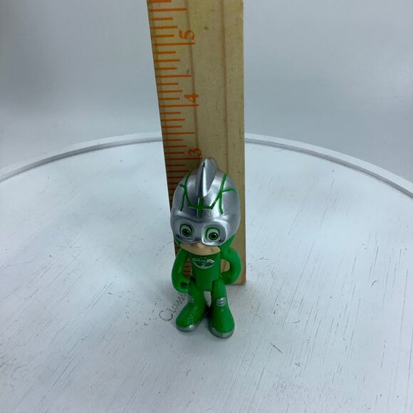 PJ Masks Catboy & 2 Gekko Action Figures With Vehicle 4 Piece Set - Picture 5 of 7
